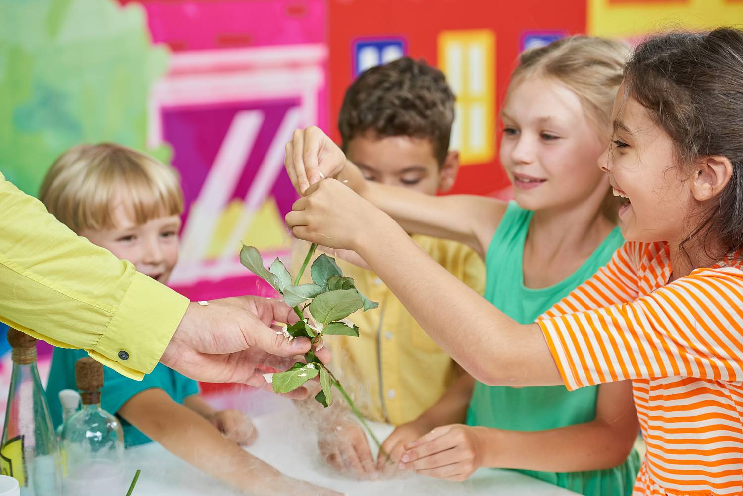 Cyberbezpieczeństwo w przedszkolu – jak przygotować dzieci (i rodziców) na pierwsze kontakty z technologią?